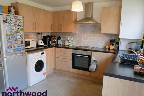 3 bedroom semi-detached house for sale, Hawthorn View, Penycae, LL14
