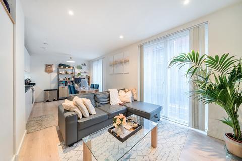 1 bedroom apartment for sale, Varcoe Road, London