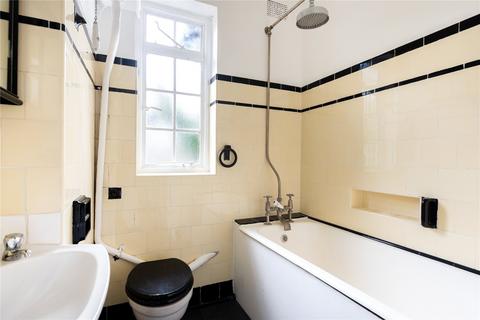 Studio for sale, Howitt Close, London, NW3