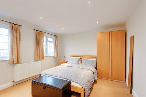 6 bedroom semi-detached house for sale, The Ridgeway, Golders Green