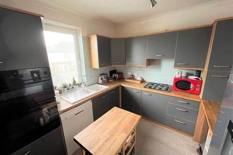 2 bedroom flat for sale, Fortescue Road, Paignton TQ3