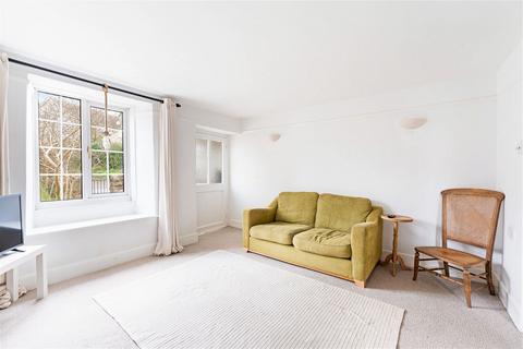 3 bedroom end of terrace house for sale - Claverham Road, Claverham