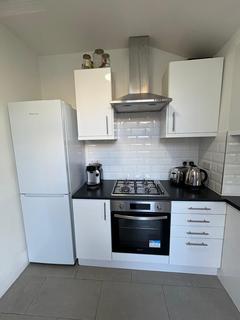 1 bedroom in a house share to rent, Braemar R2