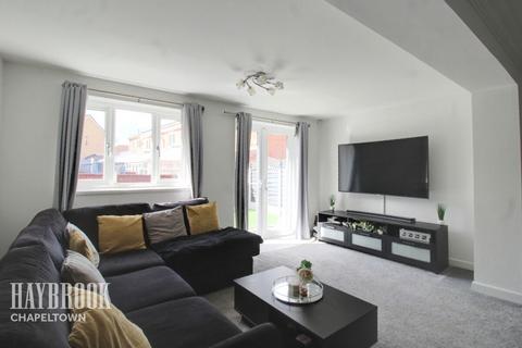 10 Beechfern Close, High Green, Sheffield, S35 4DW