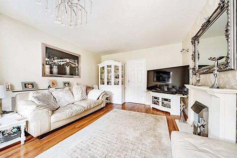 23 Butlers Drive, London, E4 7RL