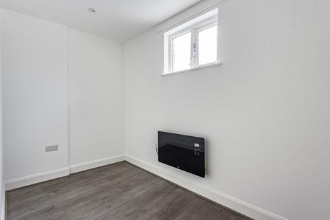 1 bedroom apartment to rent, New Cross Road London SE14