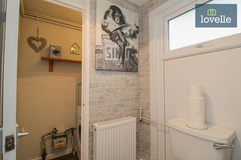 24 Melrose Way, Grimsby, DN37 9HZ