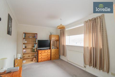 24 Melrose Way, Grimsby, DN37 9HZ