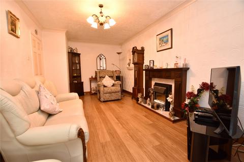 2 bedroom semi-detached house for sale, Glazebrook Close, Heywood, Greater Manchester, OL10