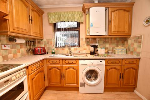 2 bedroom semi-detached house for sale, Glazebrook Close, Heywood, Greater Manchester, OL10