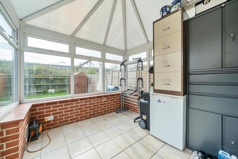 17 Exe Close, Didcot, OX11 7XF