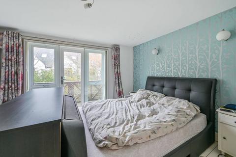 4 bedroom house to rent - Rainbow Avenue, Isle Of Dogs, London, E14