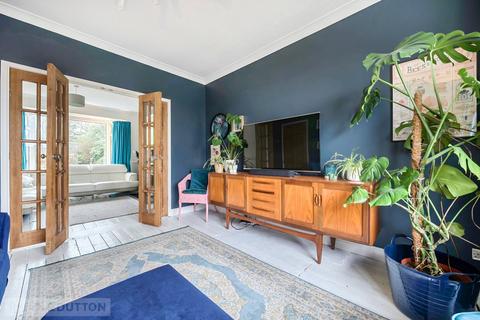 25 Mainway, Middleton, Manchester, M24 1LE