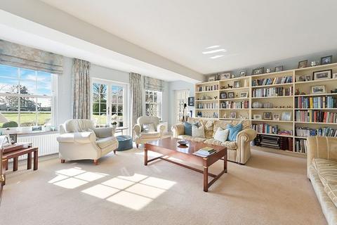 6 bedroom detached house for sale - Chapel Road, Oxted RH8