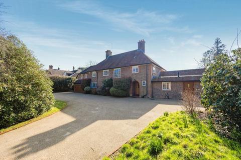 6 bedroom detached house for sale, Chapel Road, Oxted RH8