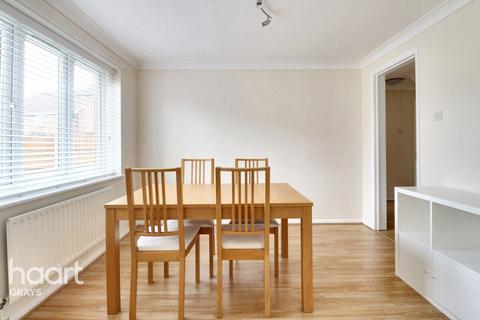 16 Advice Avenue, Grays, RM16 6QN