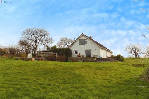 4 bedroom detached bungalow for sale, Graig Madoc Llanmihangel, Pyle, Bridgend . CF33 6RL