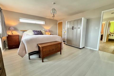 76 Priests Road, Swanage, BH19 2RP