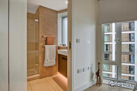 Studio to rent - Hampton Apartments, London SE18