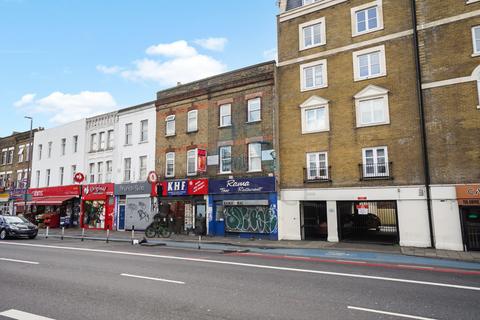 Studio to rent, 208a Mile End Road, London E1
