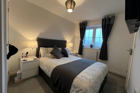 105 Highfields, Tonyrefail, Porth, CF39 8GB