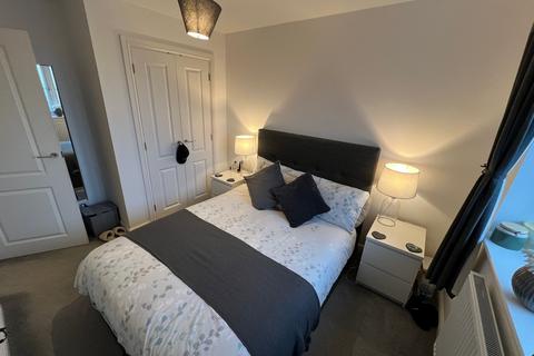 105 Highfields, Tonyrefail, Porth, CF39 8GB