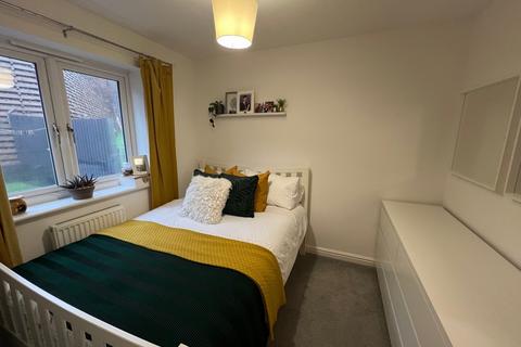 105 Highfields, Tonyrefail, Porth, CF39 8GB