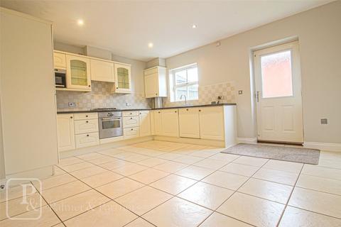 4 bedroom semi-detached house to rent, St. Marys Fields, Colchester, Essex, CO3