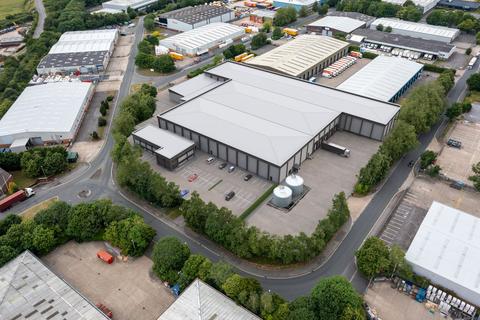 Distribution warehouse to rent - Monster 112, Unit 22 Oriana Way Nursling Industrial Estate, Southampton, SO16 0YU