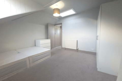 2 bedroom flat to rent, Fordwych Road, west Hampstead, London, NW2