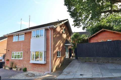 4 bedroom detached house for sale, Amberslade Walk, Dibden Purlieu