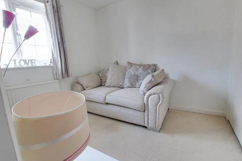 16 Amberslade Walk, Dibden Purlieu, Southampton, SO45 4NW