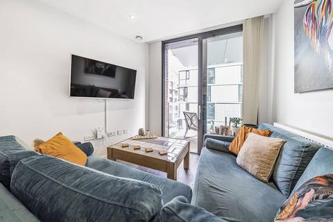 2 bedroom flat for sale, (30% share) Pimento House, Bridle Mews, Aldgate, London, E1