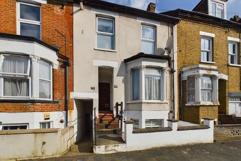 1 bedroom apartment for sale, Gladstone Road, Watford