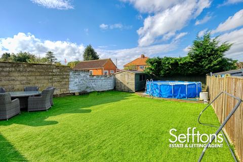 4 bedroom semi-detached house for sale, Plumstead Road East, Thorpe St Andrew, NR7