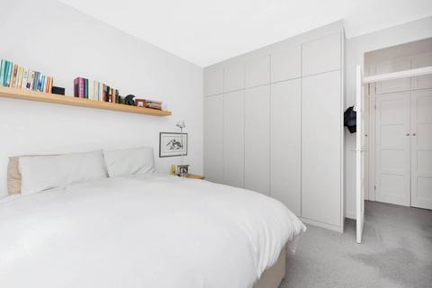 Flat 7, David House Wyvil Road, London, SW8 2SR