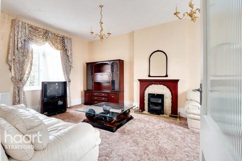 4 bedroom end of terrace house for sale - Osborne Road, Forest Gate