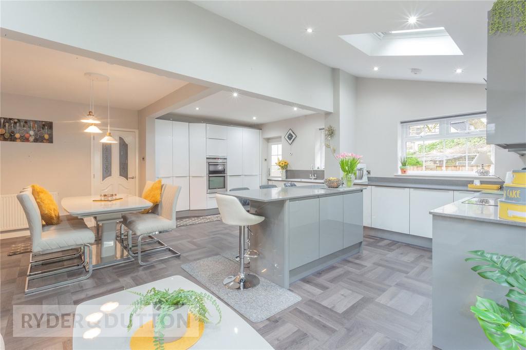 Kitchen/Family Room