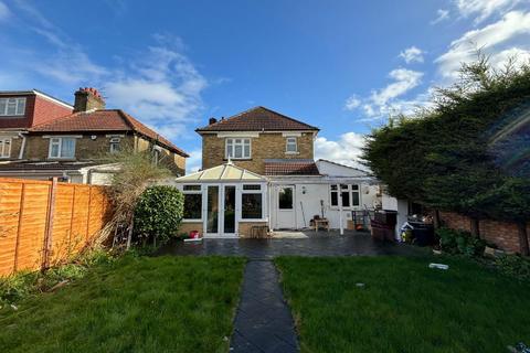 197 Okehampton Crescent, Welling, DA16 1DD