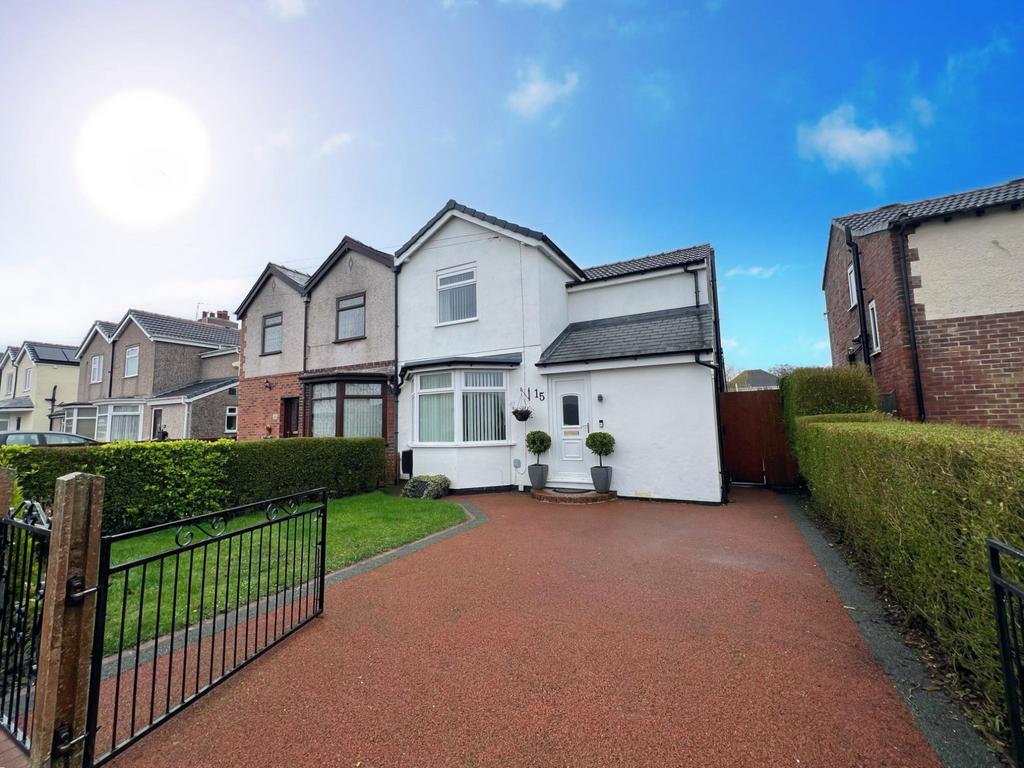 Barton Avenue, Knott End on Sea FY6 3 bed semidetached house for sale
