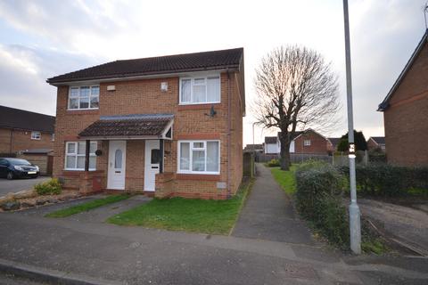 2 bedroom semi-detached house to rent, Barnsbury Gardens, Newport Pagnell MK16