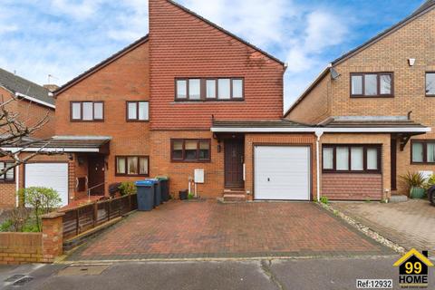 4 bedroom semi-detached house for sale, Eden Road, Croydon, London, CR0