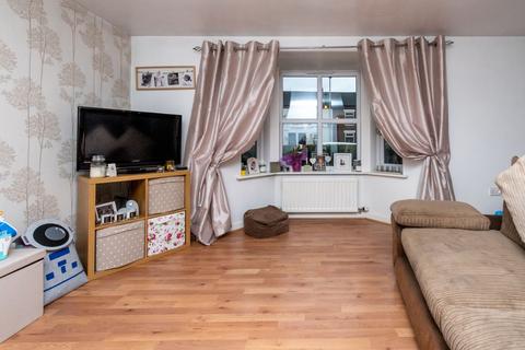 2 bedroom apartment for sale - Battersby Lane, Warrington, WA2