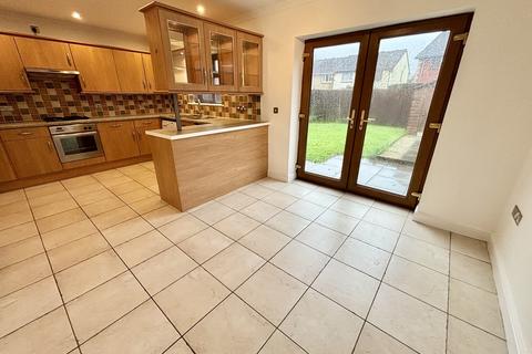 214 Graig Newydd, Godrergraig, Swansea, SA9 2DF