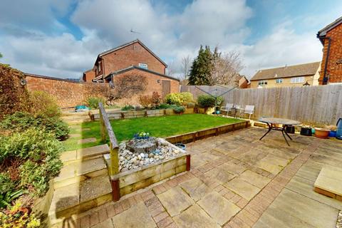 4 bedroom detached house for sale - Beaumont Drive, Cherry Lodge, Northampton NN3 8PS