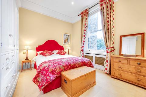 Flat 2, 12 Redcliffe Square, London, SW10 9JZ