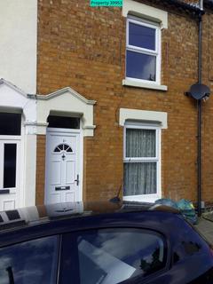 2 bedroom terraced house to rent, Newington Road, Northampton, NN2 7TF