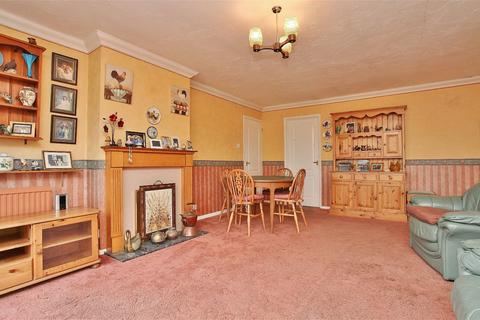 9 Buzzards Close, Little Bourton, Banbury, OX17 1RN