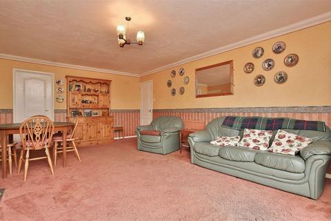 9 Buzzards Close, Little Bourton, Banbury, OX17 1RN