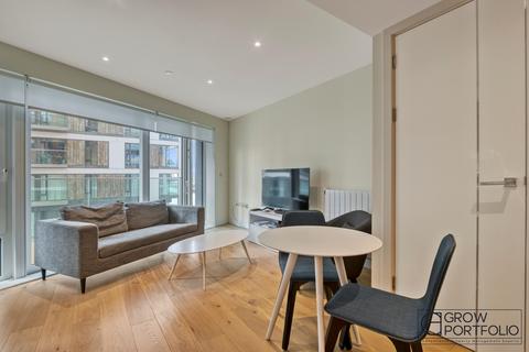 Terraced house for sale - Hampton Apartments, London SE18